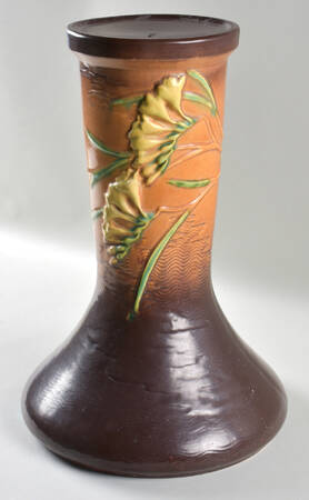 Freesia Tangerine Stand for 8" Jardiniere