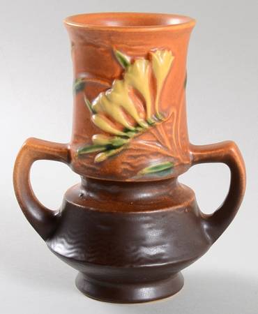 Freesia Tangerine 6" Handled Vase