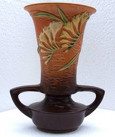 Freesia Tangerine 9" Footed Vase