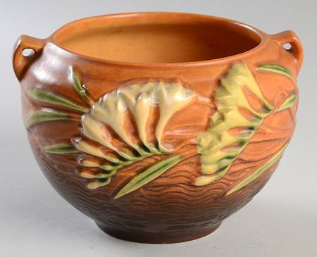 Freesia Tangerine 4" Jardiniere