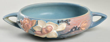 Magnolia Blue 6" Round Handled Bowl
