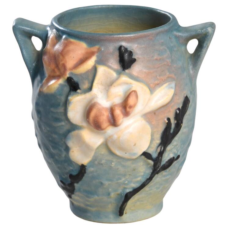 Magnolia Blue 4" Handled Vase