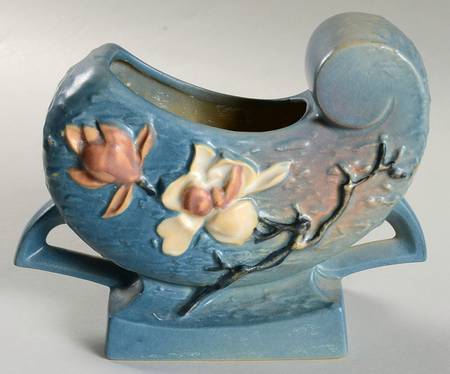 Magnolia Blue 6" Fan Vase