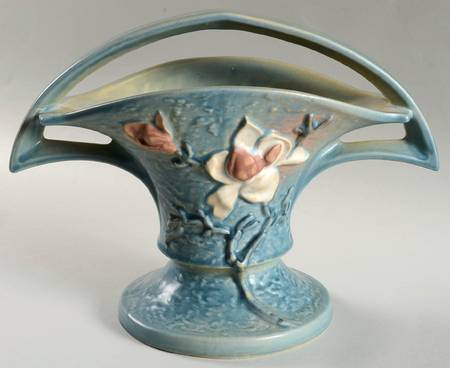 Magnolia Blue 10" Handled Basket