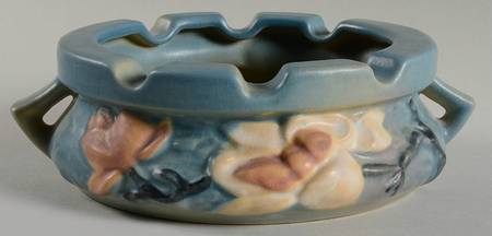 Magnolia Blue Round Ashtray
