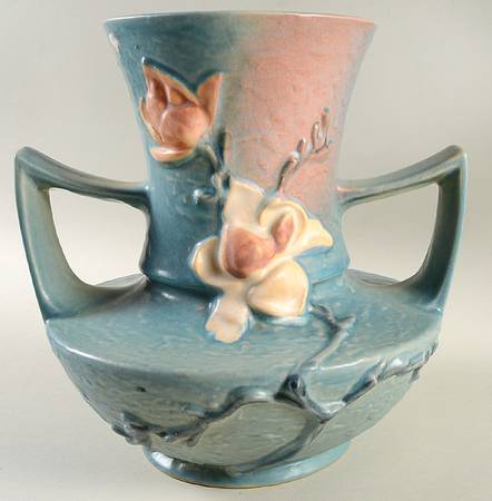 Magnolia Blue 9" Handled Vase