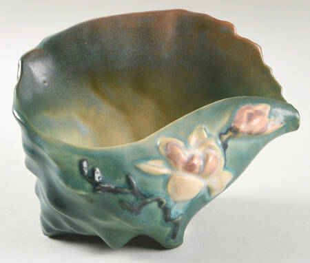 Magnolia Green 6" Conch Shell (Vase/Planter)