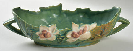 Magnolia Green 10" Oval Handled Bowl
