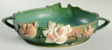 Magnolia Green 10" Round Handled Bowl