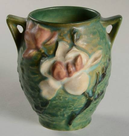 Magnolia Green 4" Handled Vase
