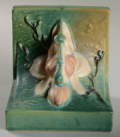 Magnolia Green China Bookend - Set of 2
