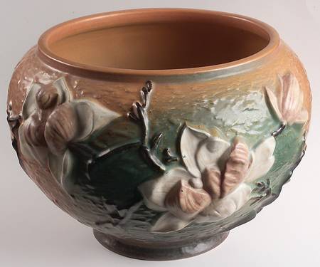 Magnolia Terra Cotta 10" Jardiniere Bowl