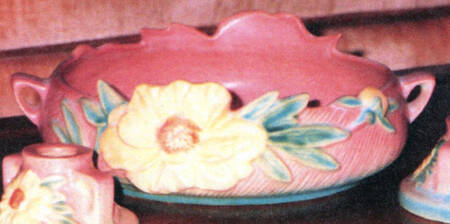 Peony Coral (Pink) Round Handled Bowl