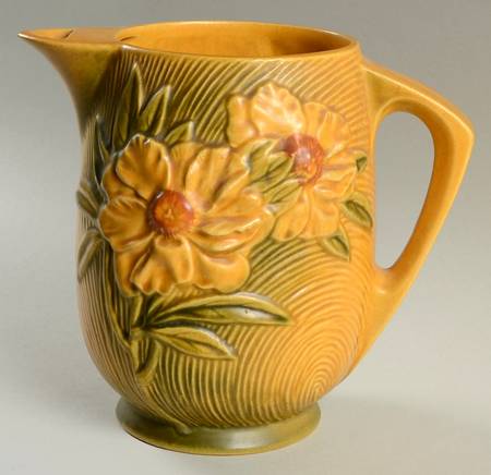 Peony Sienna Brown (Yellow) Ice Lipped Pitcher