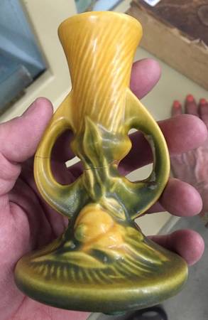 Peony Sienna Brown (Yellow) Small Candlestick