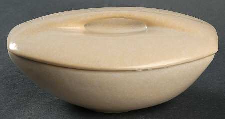 Raymor Contempory White (Matte) Ramekin with Lid