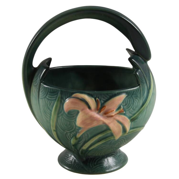 Zephyr Lily Evergreen 7" Handled Basket