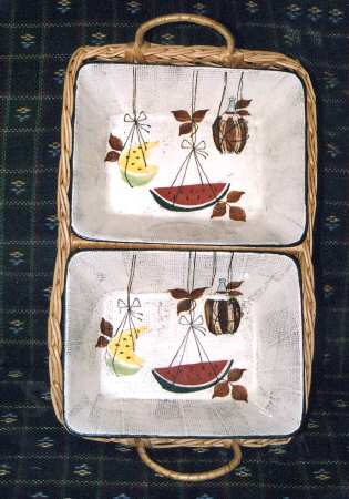 Jamaica 2 Piece Hors d'Oeuvre Dish W/Basket