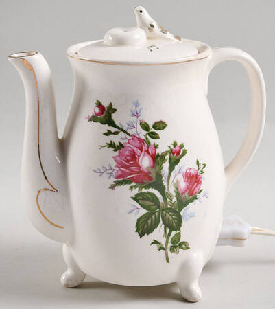 Moss Rose Electric Hot Water Pot with Lid & Cord