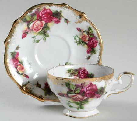 RSY5 Footed Cup & Saucer Set