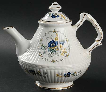 Blue Corn Flower Teapot & Lid