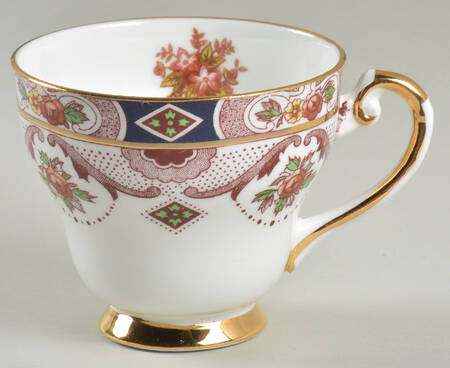 Carina Footed Cup