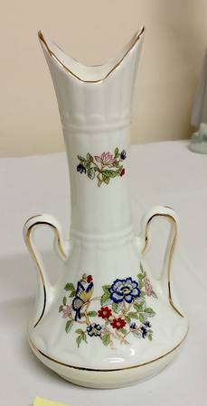Harmony 7" Handled Pillar Vase