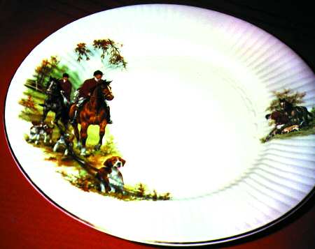 Hunt Dinner Plate