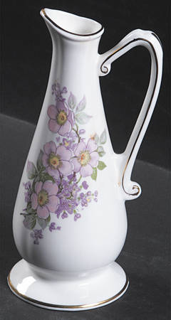 Irish Blossom 6" Fluted Vase
