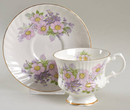 Irish Blossom Footed Cup & Saucer Set