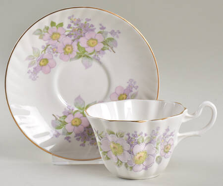 Irish Blossom Flat Cup & Saucer Set