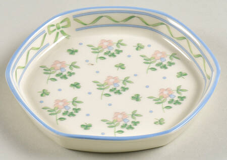 Laura Pen Tray