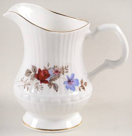 Rose Bouquet Creamer