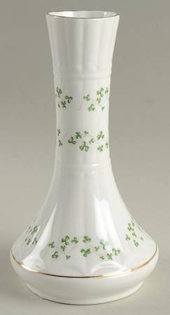 Shamrock 7" Vase