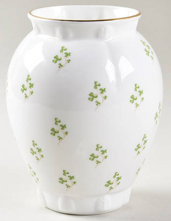 Shamrock 6" Vase