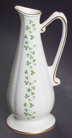 Shamrock 6" Fluted Vase