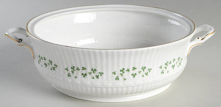 Trellis Shamrock (Ribbed, Fluted) Round Vegetable No Lid