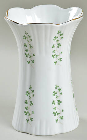 Trellis Shamrock (Ribbed, Fluted) 5" Vase