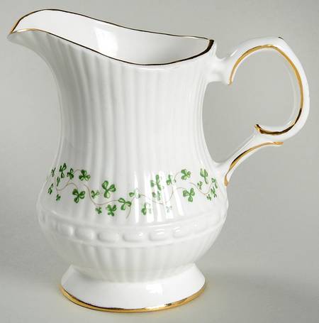 Trellis Shamrock (Ribbed, Fluted) Creamer