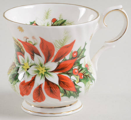 Noel Footed Demitasse Cup