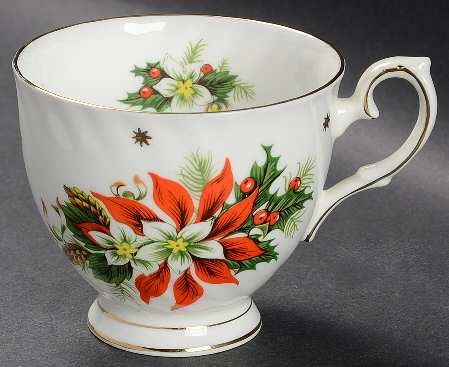 Noel Footed Cup