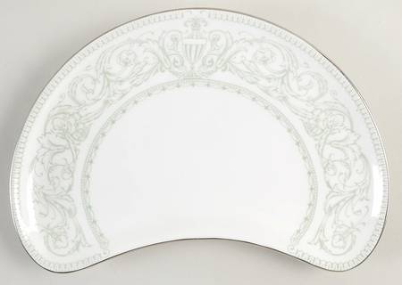 Allegro Crescent Salad Plate
