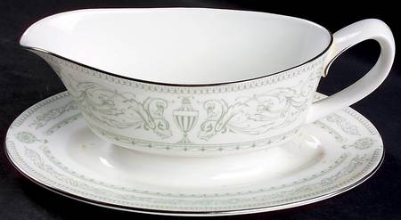 Allegro Gravy Boat with Attached Underplate