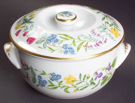 Arcadia Individual Oven-To-Table Casserole & Lid