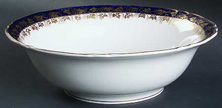 Arundel Blue (Scalloped) Round Covered Vegetable