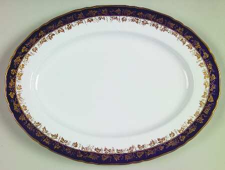 Arundel Blue (Scalloped) 13" Oval Serving Platter