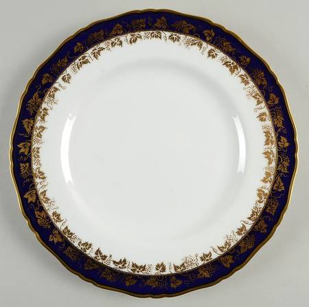 Arundel Blue (Scalloped) Luncheon Plate