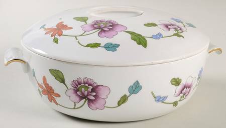 Astley (Oven To Table) Round Covered Vegetable