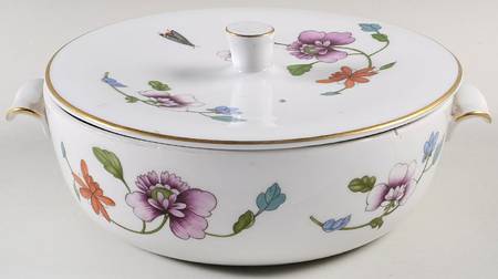 Astley (Oven To Table) 1.75 Qt Round Covered Casserole
