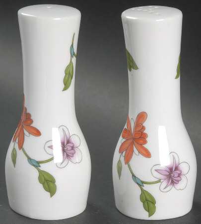 Astley (Oven To Table) Salt & Pepper Set